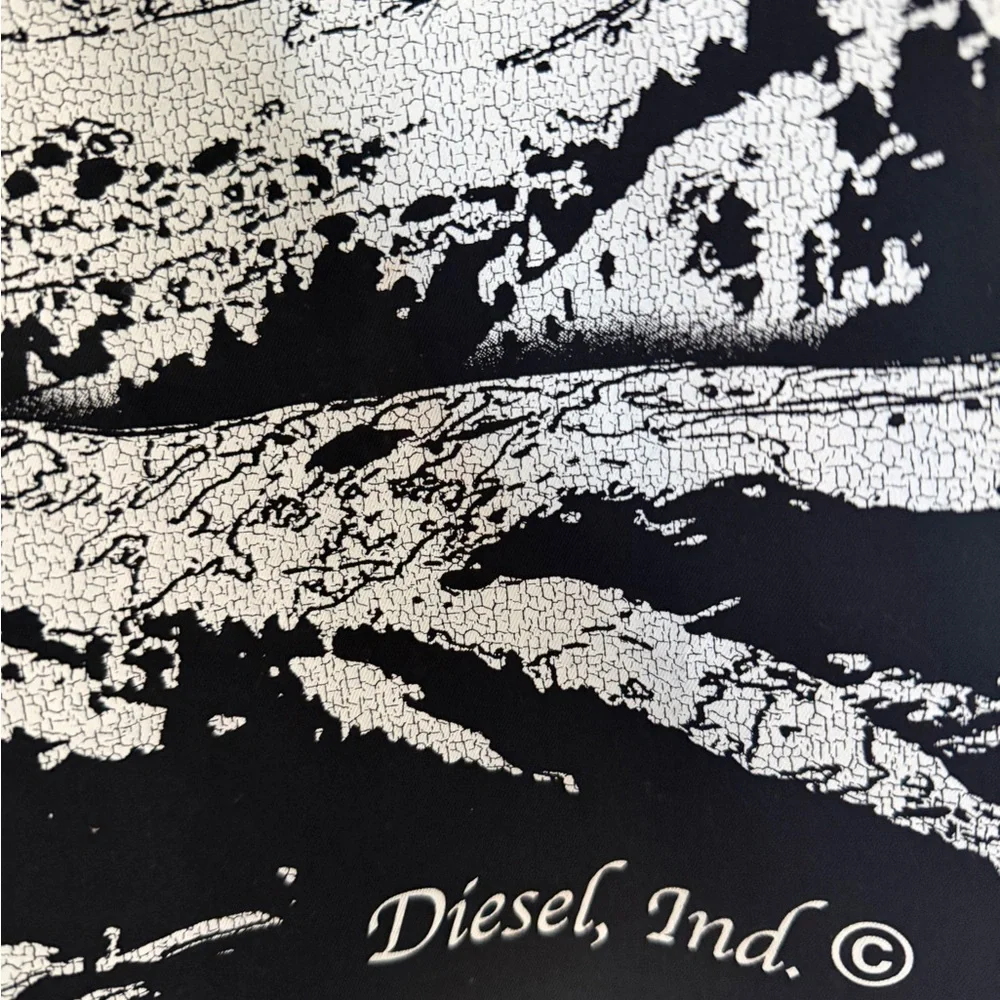 Diesel “Only The Brave Wolf Mountain” Button Up Shirt Mens Size L Black Rare EUC - Picture 5 of 5